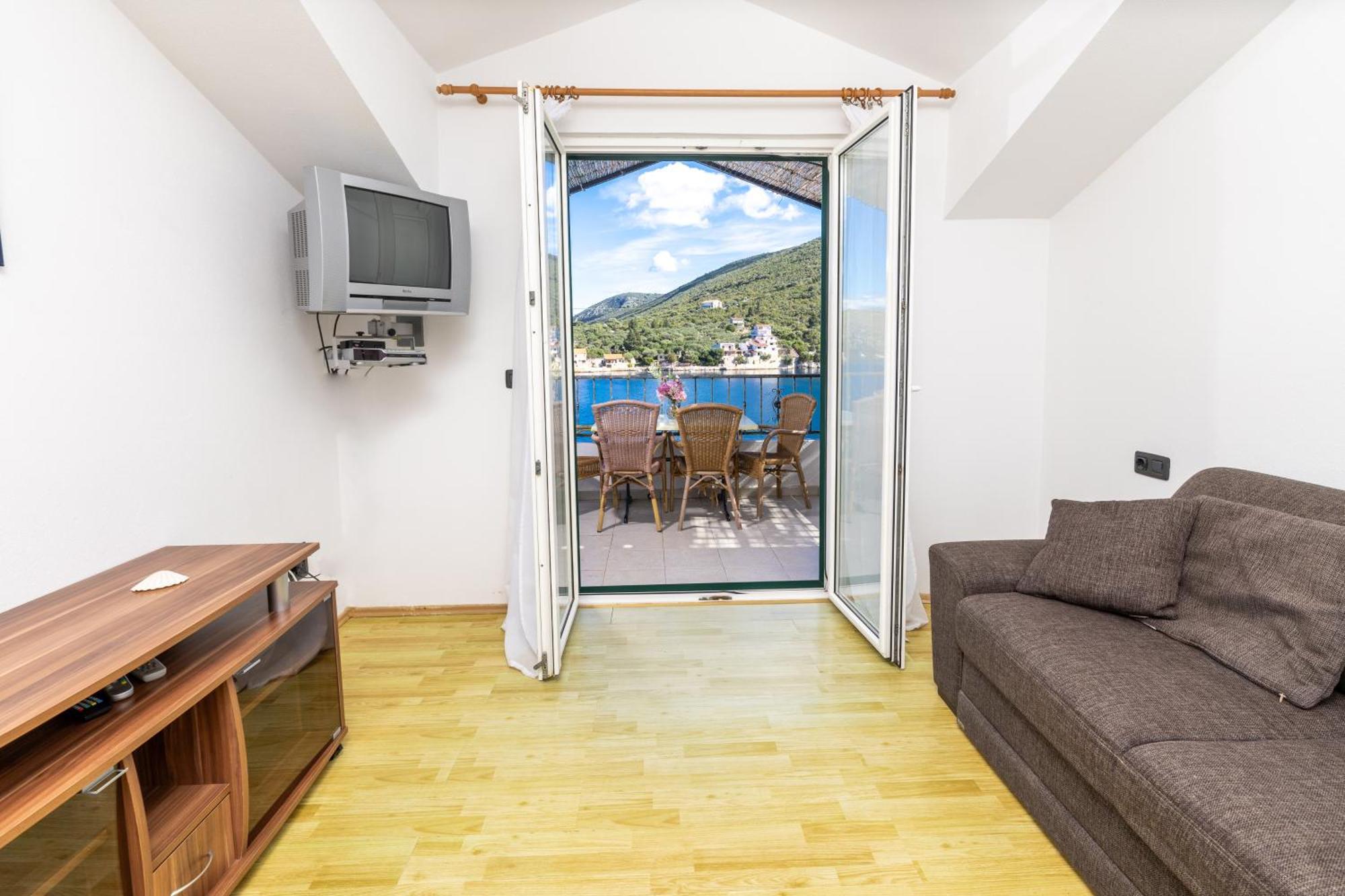 Apartament Rubin Zastražišće