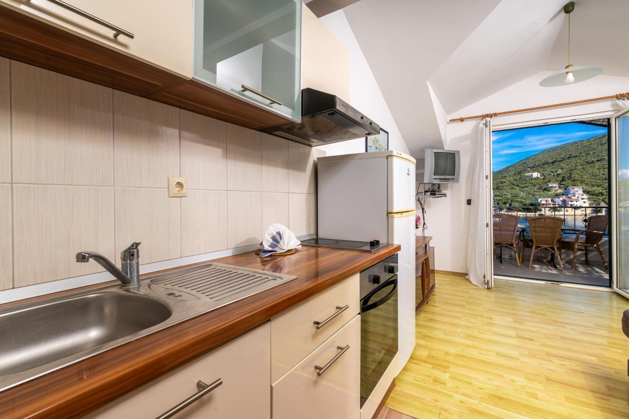 Apartament Rubin Zastražišće